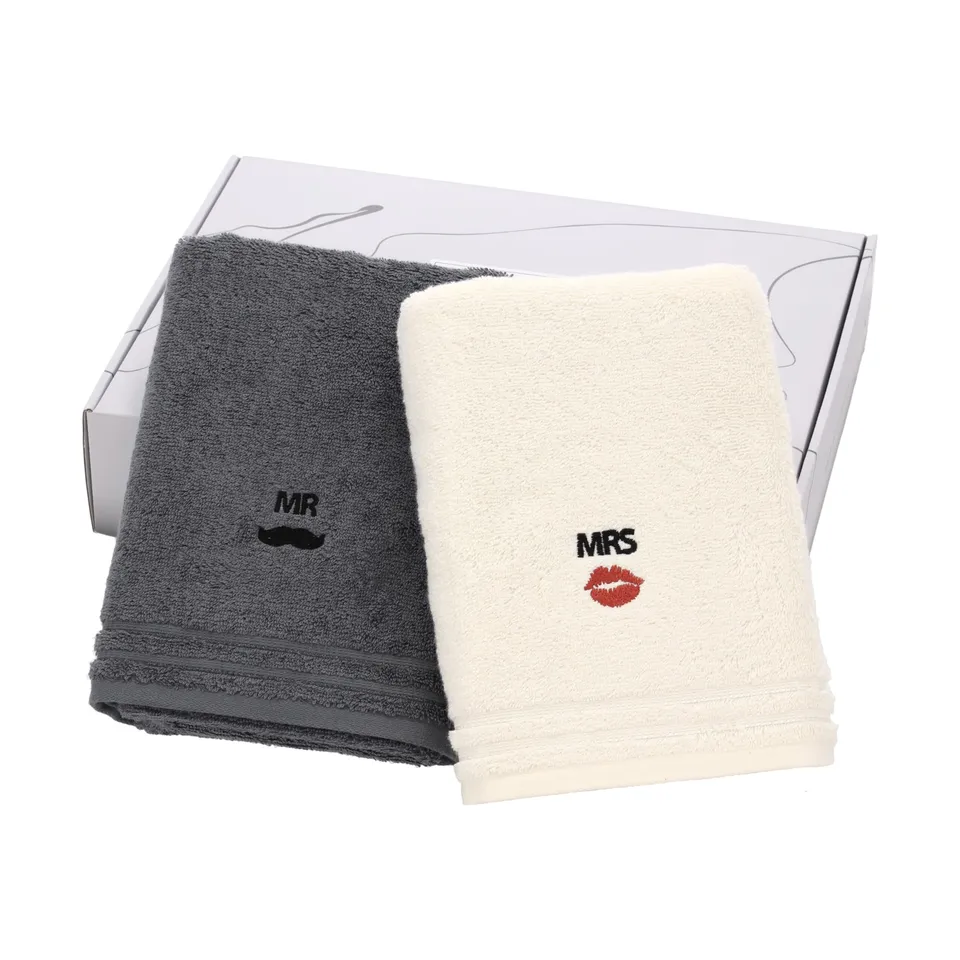 vossen-mr-mrs-handtuch-geschenkset-2-x-50-x-100-cm-ivory-flanell-mit-stick-premi image 1