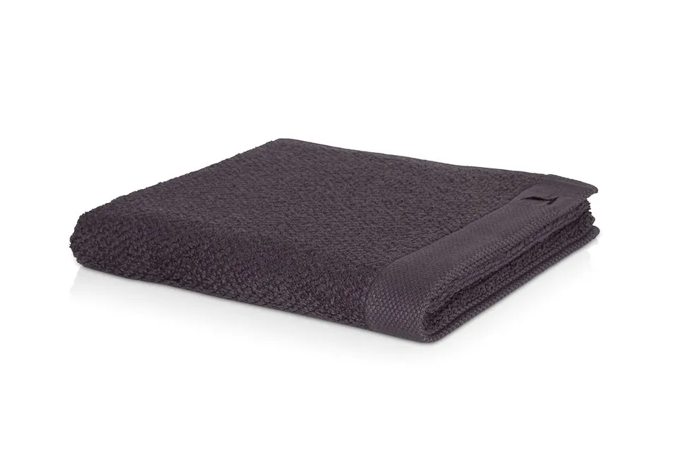 m-ve-new-essential-duschtuch-80-x-150-cm-100-baumwolle-graphite image 1
