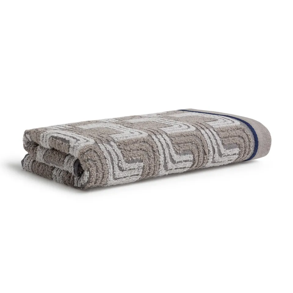 m-ve-geometric-shapes-texture-duschtuch-67-x-140-cm-ginger-limitierte-jacquard-k image 1