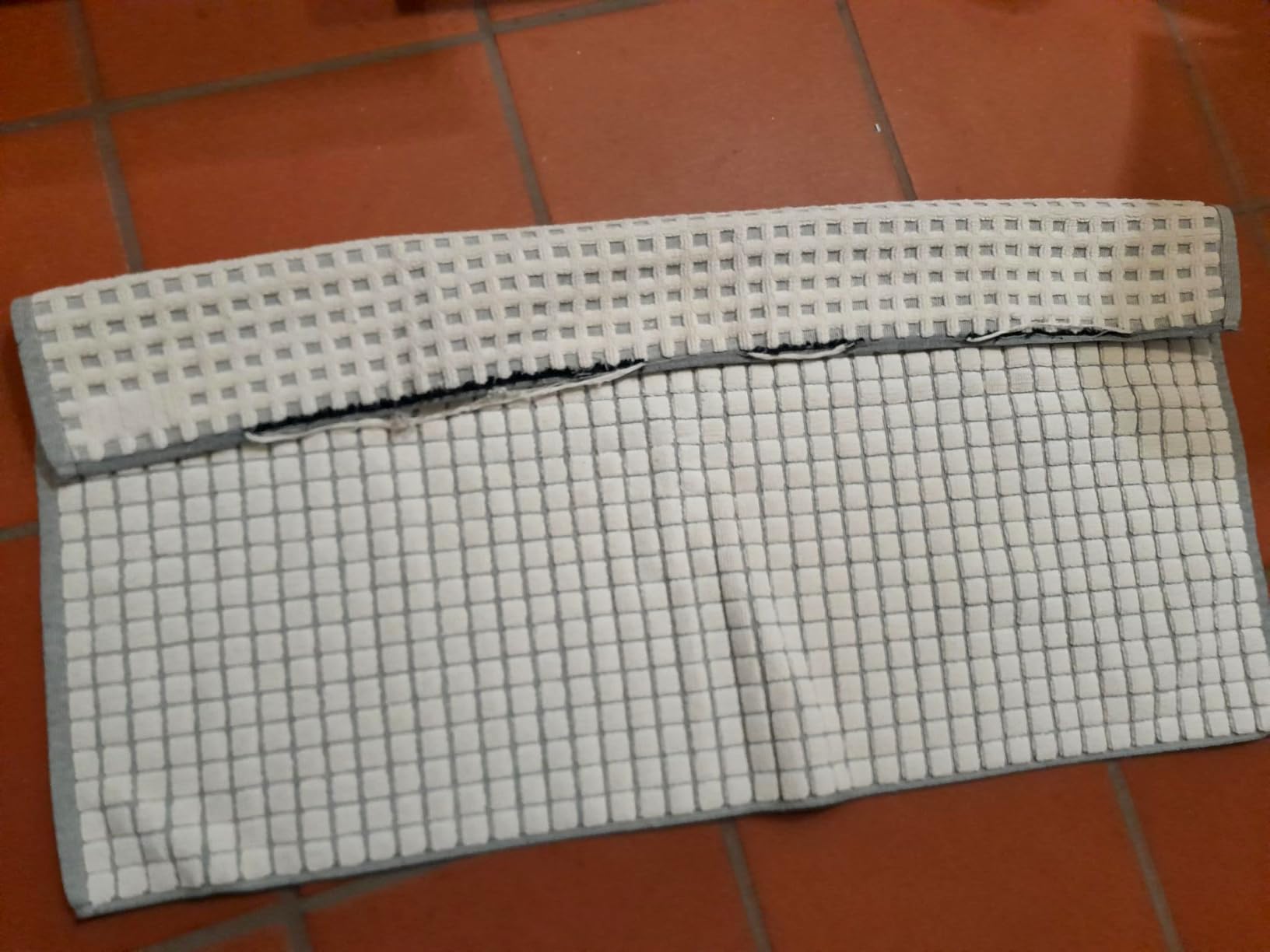 Rutschig trotz Beschreibung