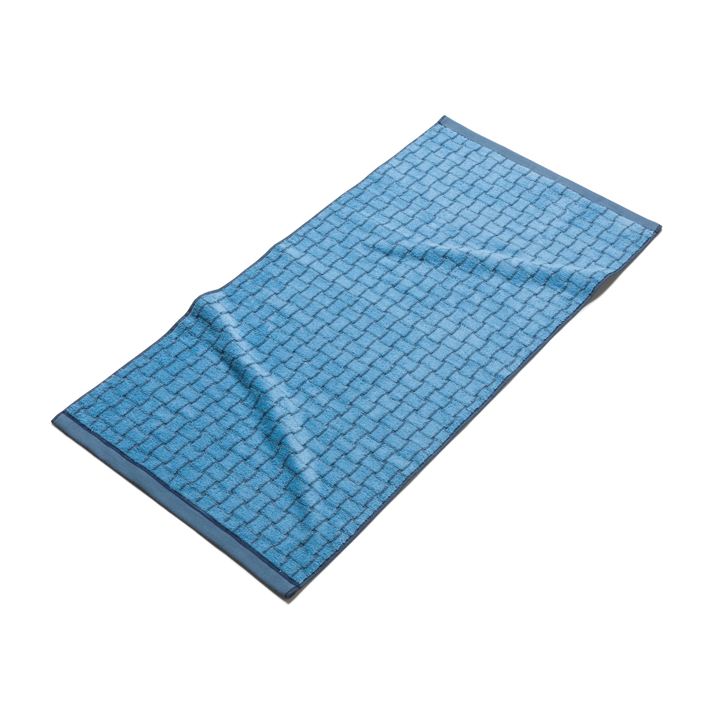 m-ve-geometric-shapes-mesh-duschtuch-67-x-140-cm-steel-blue-100-baumwolle-double image 2