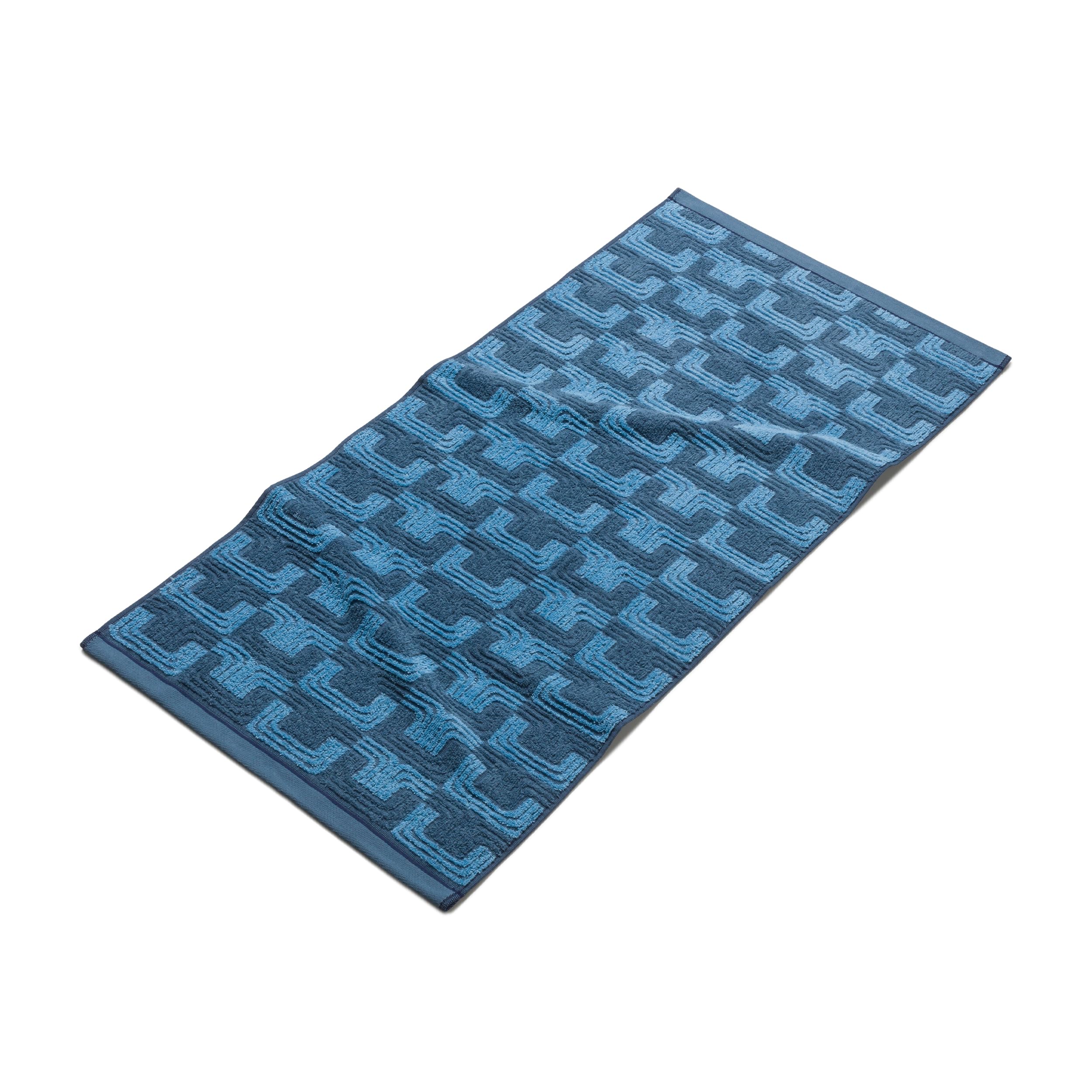 m-ve-geometric-shapes-texture-duschtuch-67-x-140-cm-steel-blue-100-baumwolle-mit image 2