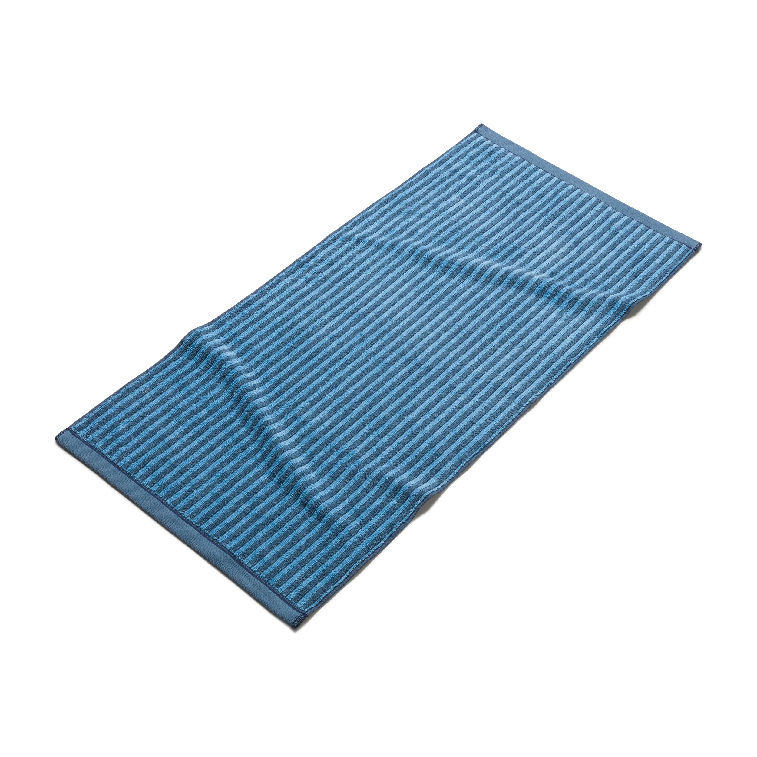 m-ve-geometric-shapes-stripes-duschtuch-67-x-140-cm-steel-blue-100-baumwolle-mit image 2