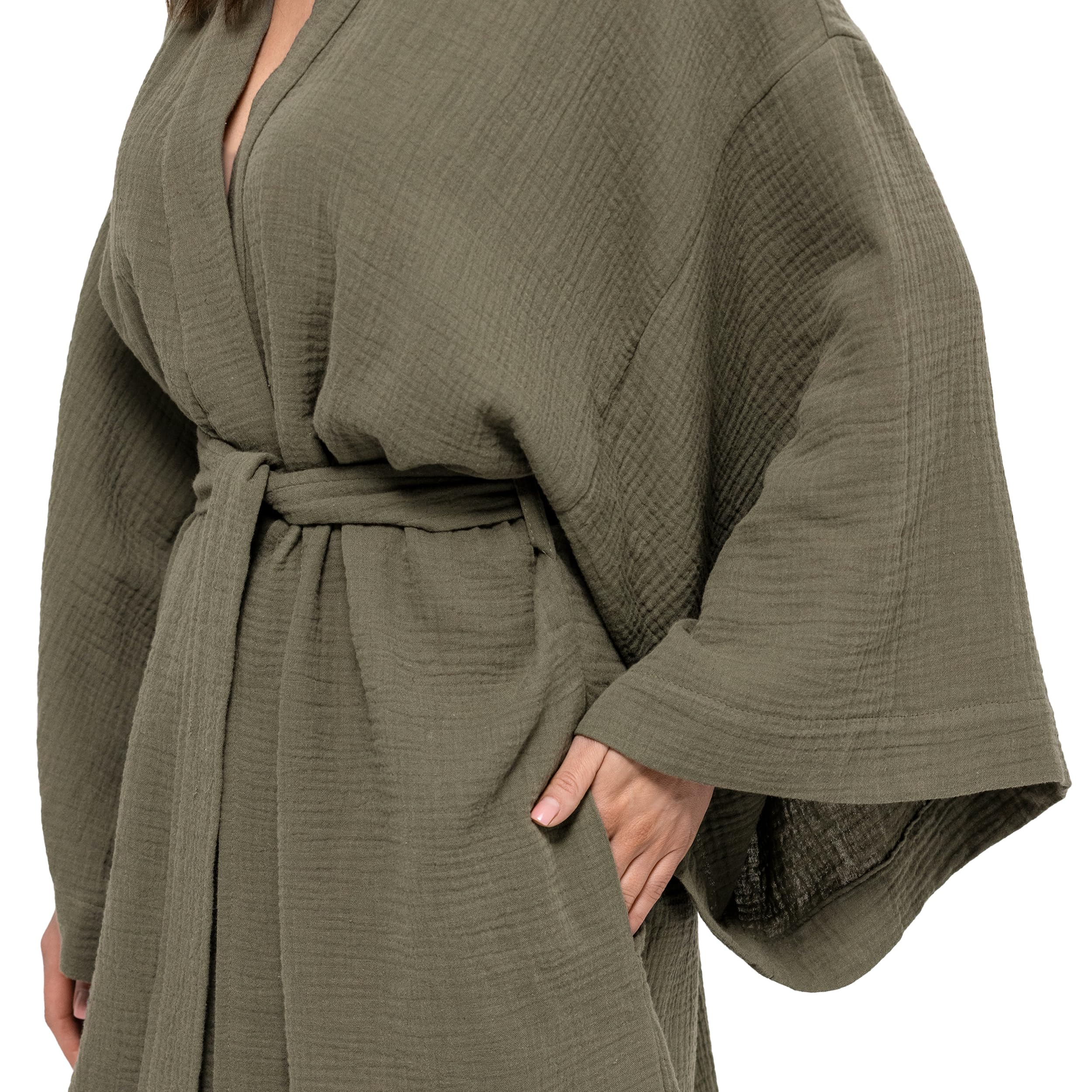 m-ve-kimono-zen-bademantel-100-baumwoll-musselin-knielang-extra-leicht-olive image 2