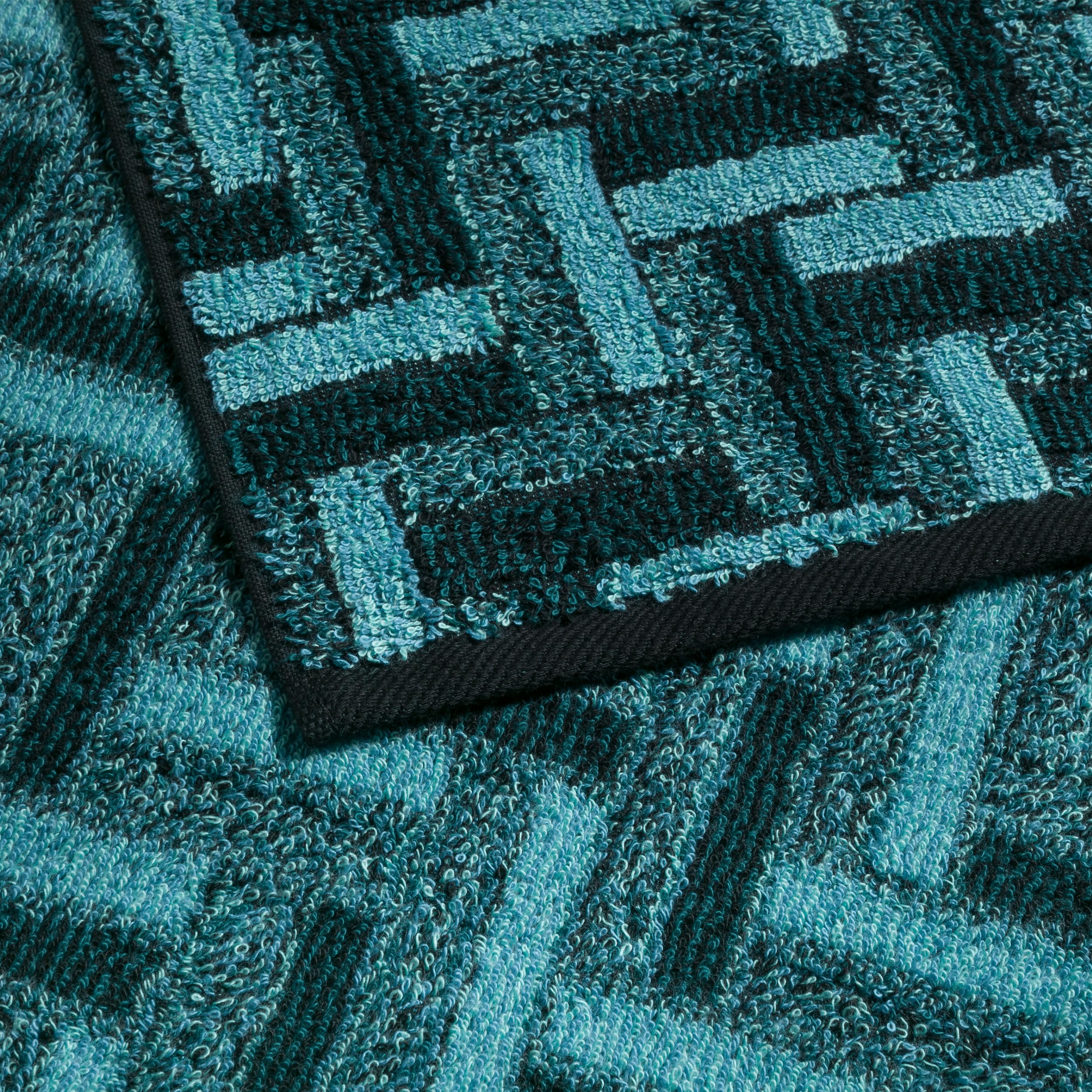 m-ve-tide-tiles-handtuch-50-x-100-cm-100-baumwolle-deep-lake-turquoise image 3